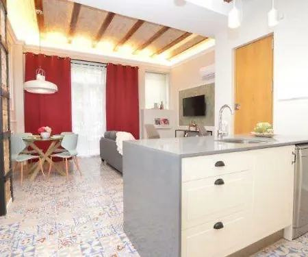 Apartamento De Diseño En Ruzafa